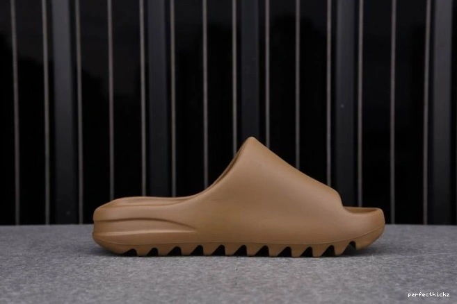 G55492 Core Yeezy Slide Adidas 0813